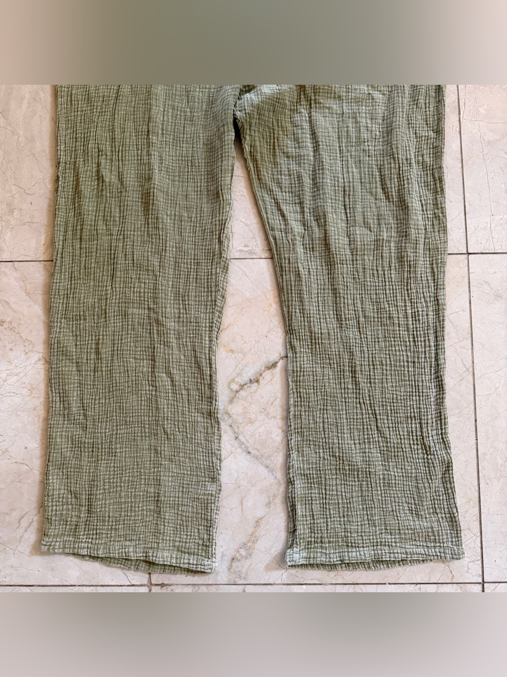 EARTHBOUND Trading Co Women’s Size L Sage Green Jumpsuit Gauzy Oversized Hippie - Picture 4 of 16
